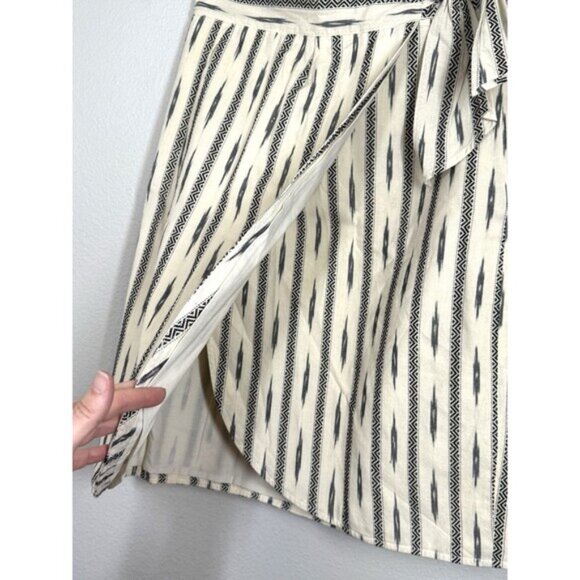 NWT J.‎ Crew Cotton Wrap Knee Length Pencil Skirt Cream & Black Women's Size 4 - Picture 3 of 10